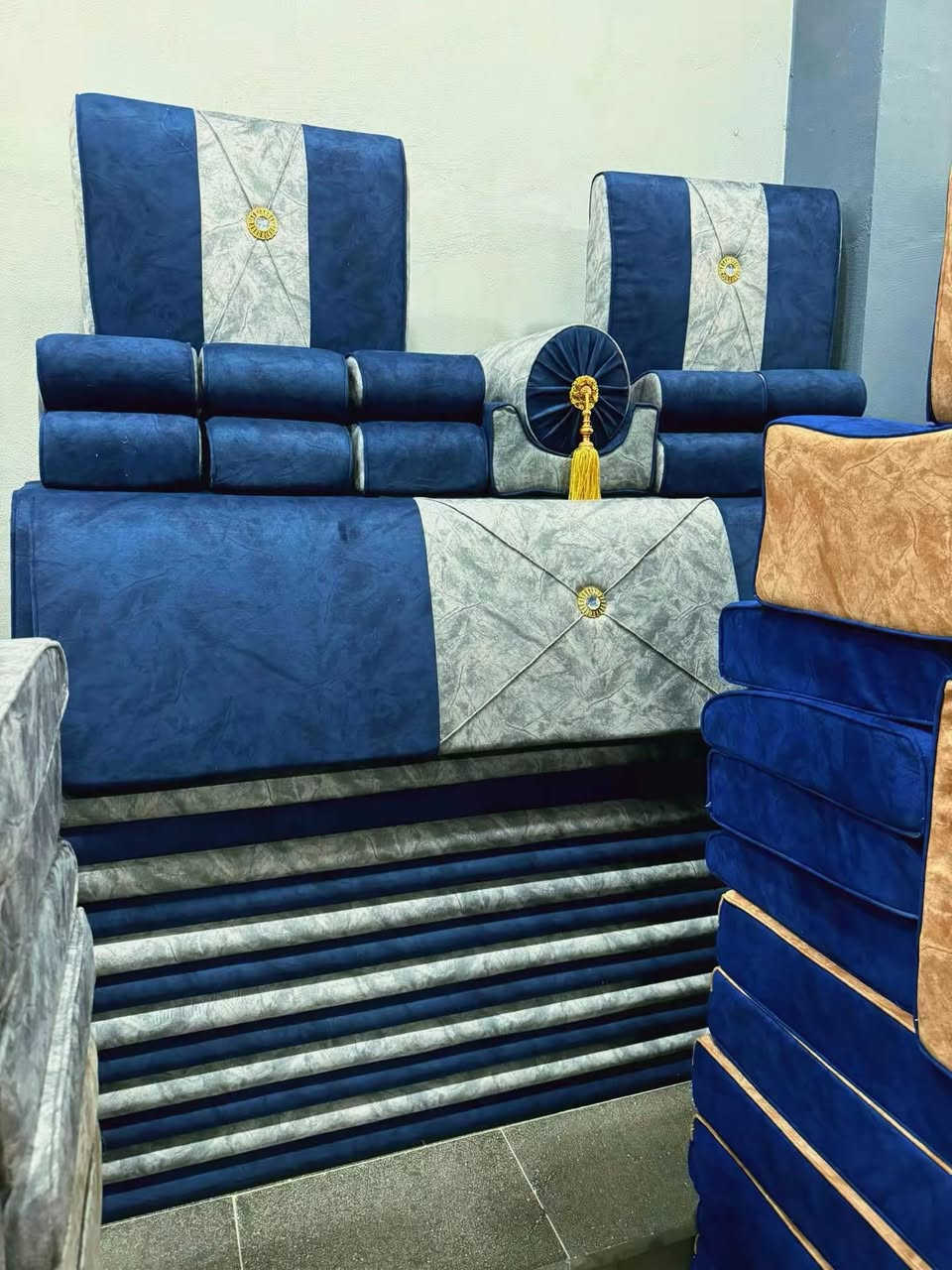 تخفيضات ال كل المتابعين
معا خدمة توصيل طلبك إلا باب البيت
مة وتساب ***********
يوجد فصال حسب الطلب
***********
