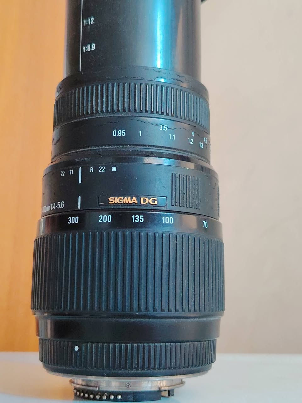 زوم ٧٠.٣٠٠ سكما نيكون للبيع اكو توصيل كافة المحافظات *********** وتساب
