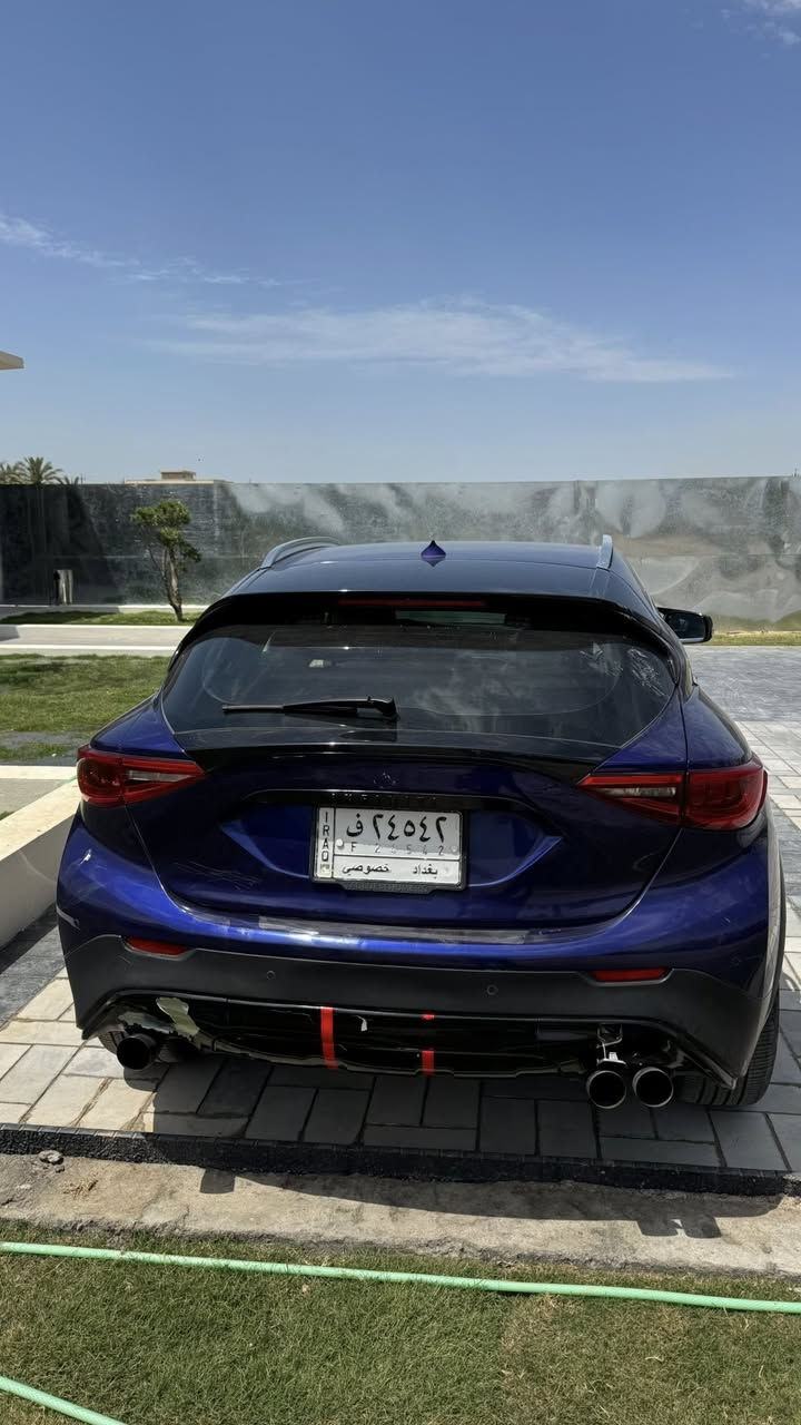انفنتي qx30  2018
مكينة 2000 توربو 
كير 7نمر DCT
كشنات جلد كهرباء
بانوراما ثابتة
حساسات امامي خلفي 
كامرة خلفية 
سماعات Bose
السيارة فور ويل 
كير مكينة شواصي مكفولات
كلشي بيها مرسيدس الكير والمكينة وكل غراضها مرسيدس
سعرها 145 وبيها مجال 
مكانها بغداد


**إذا كنت صاحب هذا الإعلان وتريد حذفه لأي سبب، رجاءا أرسل رسالة إلى الدعم الفني**