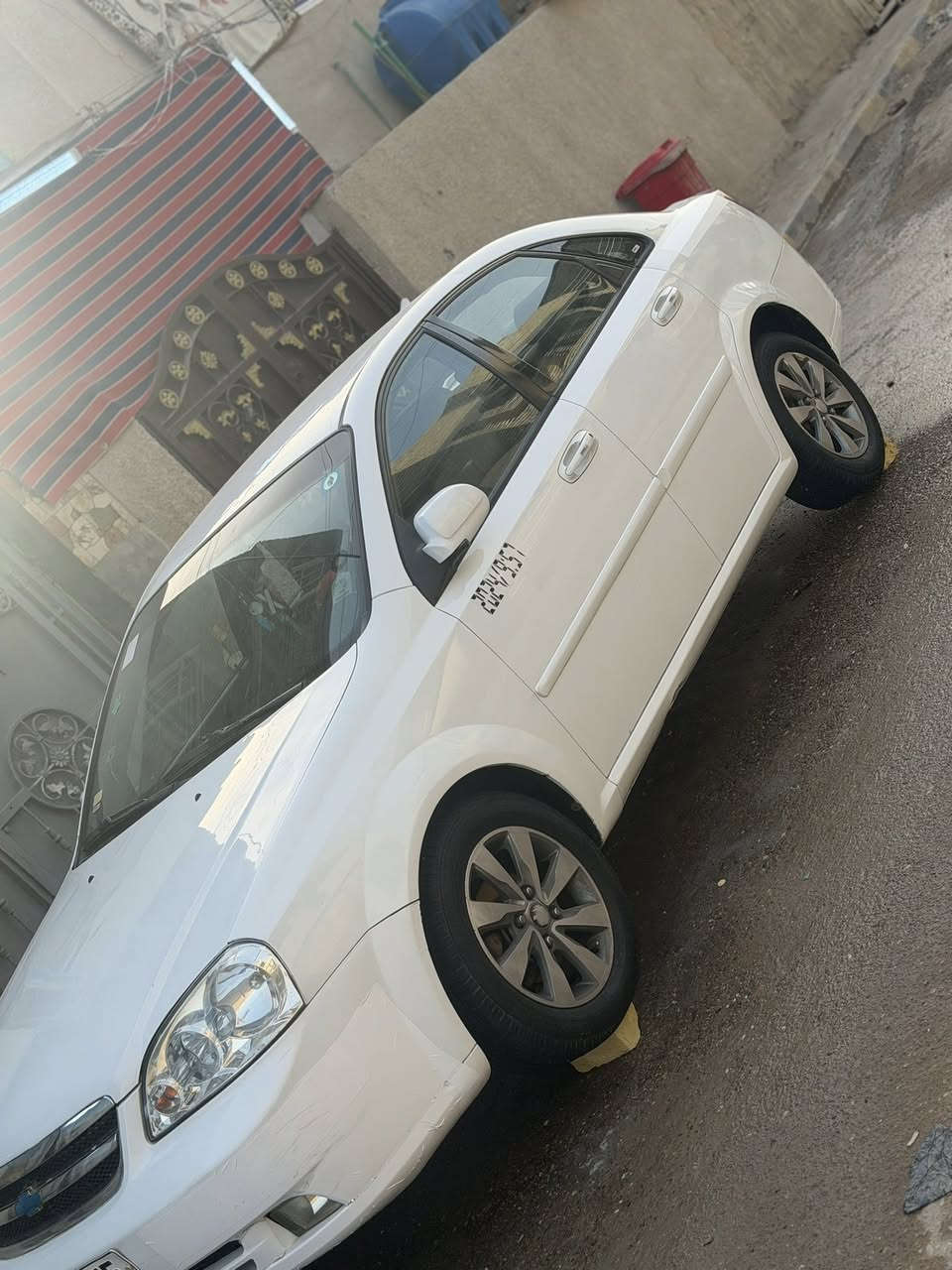 سلام عليكم أوبترا 2011 سياره بأسمي تحويل ثاني يوم اما سياره نظيف كير ومكينه كلشي مكفول  وكما موضح بصور وسونر عنوان سياره بغداد البلديات  سعر77وبيه مجال 
رقم ***********
