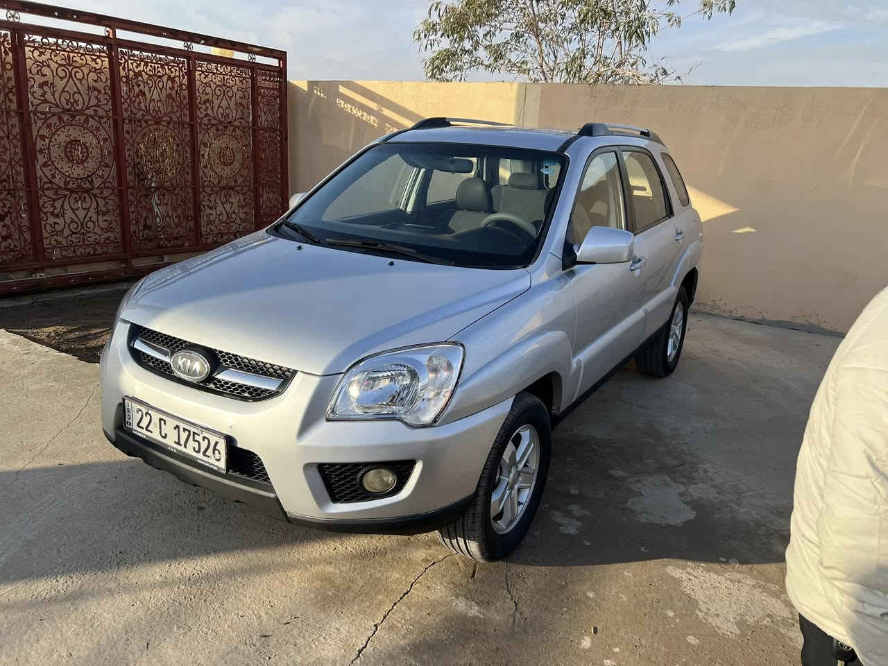 سلام عليكم 
سبورتج للبيع 
موديل 2009
كير ومحرك شرط 
بونيد رش 
السعر 120 وبيها مجال للطيبين 
الرقم ***********
