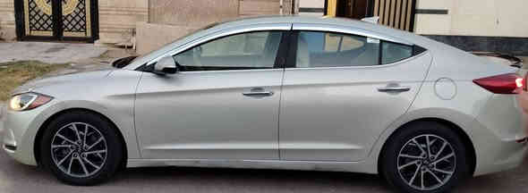 اااااالسلام عليكم النترا 2017 أمريكي نضيفه وجاااهزه من كلشي والصور موجوده واضحه 

حادث بسيط بدون دواخل نهائيآ مواصفات
 ليميتد يعني فووول عدا سلايت كير ايتي

 مكينه 2000دوش ساكن بغداد السعر 126

 ملاحضه (شواصي لغود كفاله ايرباكات كفاله )

بدون دواخل نهائيآ وبدون تبديل بجم.كبس 
الاتصال ***********
