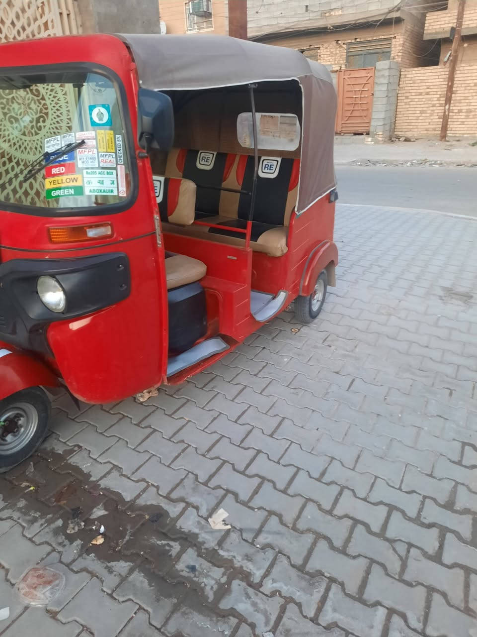 سلام عليكم تكتك موديل18بيه صبغ حزام ودوس يراد تعمير السعر5150وبيه مجال***********
