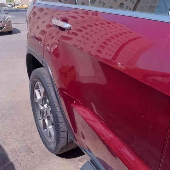 السلام عليكم
جيب كراند شيروكي
موديل 2019
امريكي 
فتحه سقف
محرك 3600
كشنات جلد
بصمه تشغيل عن بعد
كرسي كهربائي 
جنطة كهربائي 
كرسي خزن ميموري
2ويل 
حساسات خلفيه
شاشة كبيرة
ماشيه 70
بدون ضرر حادث في بغداد تبديل جاملغ امامي ايمن
مكينه مجفته 
سعره 230ورقه
***********
