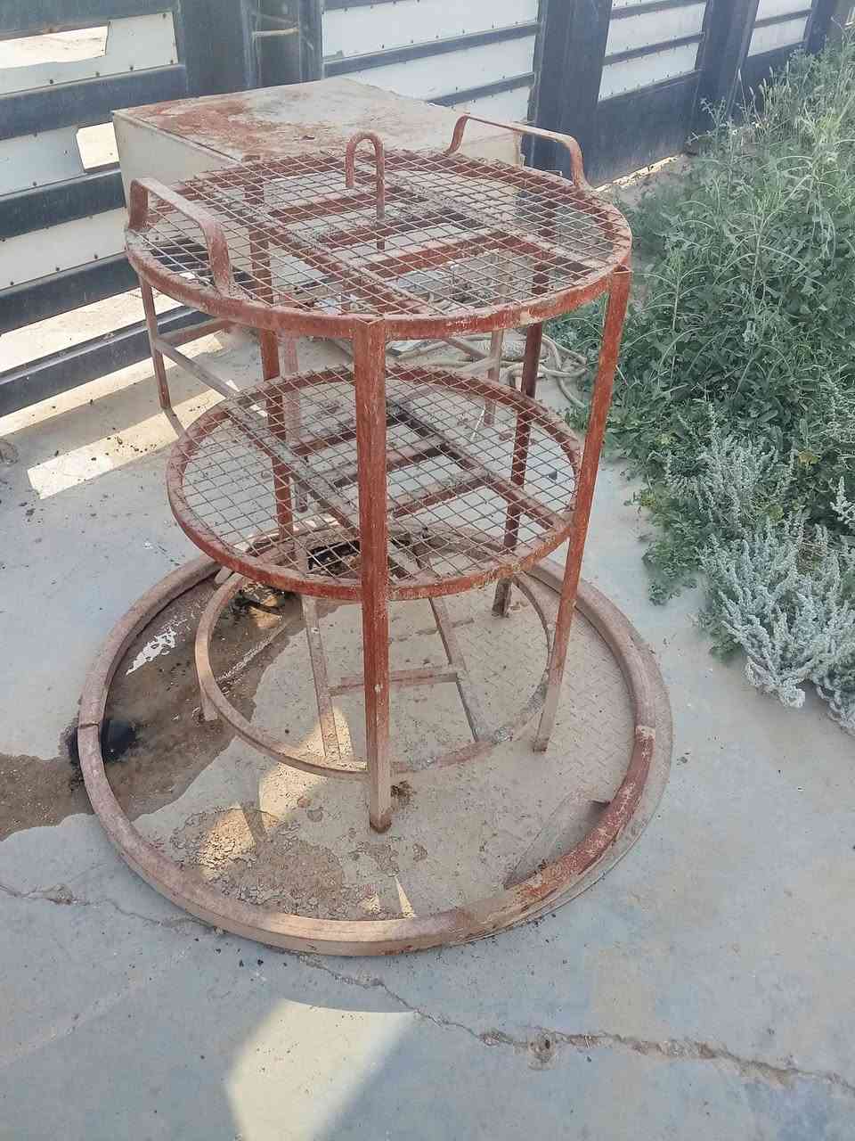 للبيع
سوبايه مال مندي وقبق بليت 
كيبل 
ميوزه عدده 2
سنك عدد 2 
***********
