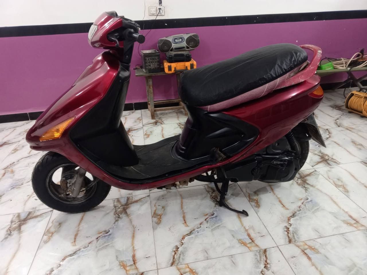 للبيع فراشة نثية مكينة كهربائيات كلشي شغال مكانهة ديوانية الشراي اتصل  ‏‪***********‬‏‏بيك خير ودلل سعرهة 400 وبيهة مجال
