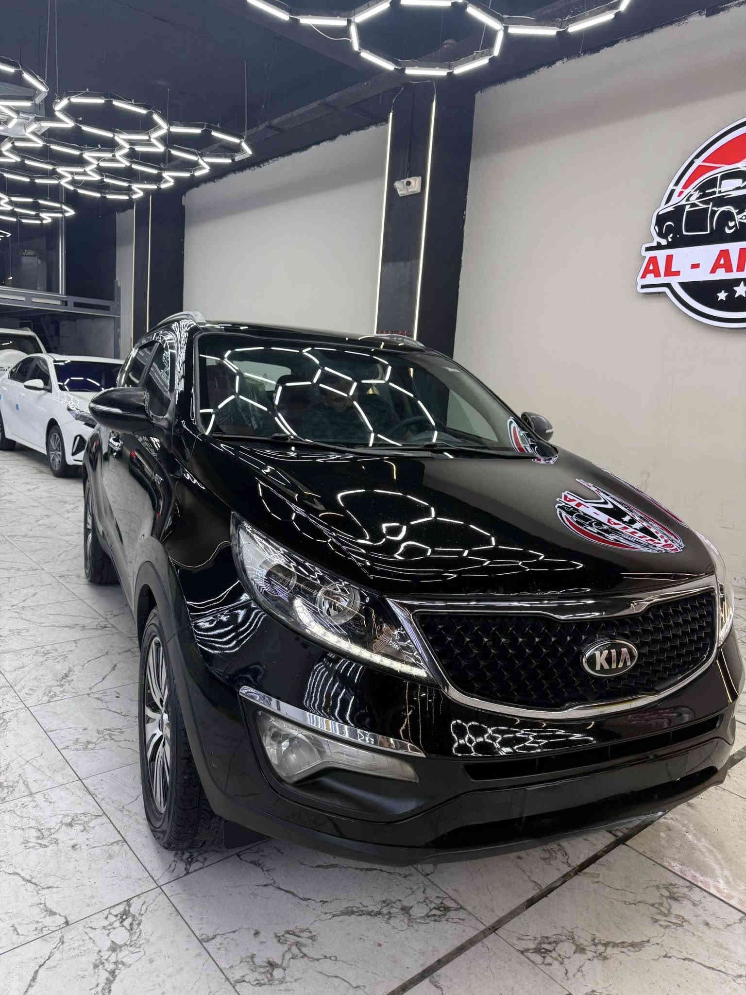 كيا سبورتج فول الايراني محرك 2400 موديل 2014
السلام عليكم
للبيع كيا سبورتج محرك2400 لون اسود موديل 2014 اعلى
فئه الايرانيه
المواصفات
1_كشنات جلد تدفئه تبريد كرسي السائق فول كهرباء
2_سستم ايرباك راكب وسائق وبرده وكشنات
3_فل تحكم ستيرن ودمام خلفي وتبريد بيانو
4_اتو ويل درايف ومانع انزلاق وانحدار abs اعلى فئه وارد خليجي على ايدي قطعتين تبريد
5_ سقف بانوراما قطعتين
6_ بصمه
السياره مجفت محرك ستاندر وكلشي اصلي وعل فحص ومبدل بنيد اثر سقوط جسم عل بنيد وعل فحص البجم كله بلادي فقط بنيد بدلته بلادي نفس اللون والكشر بي نكرشه وبعض المكانات بارد فقط السياره كلشي مناقصه فلس ماتصرف عليه وعلى ايدي شوفه عينكم ماشيه 109 حقيقي بأسمي بولشته وكحلته كامله مكمله رقمه بغداد مشروع وطني
رايده ب155 ورقه وبيه مجال بسيط
رقمي ***********
