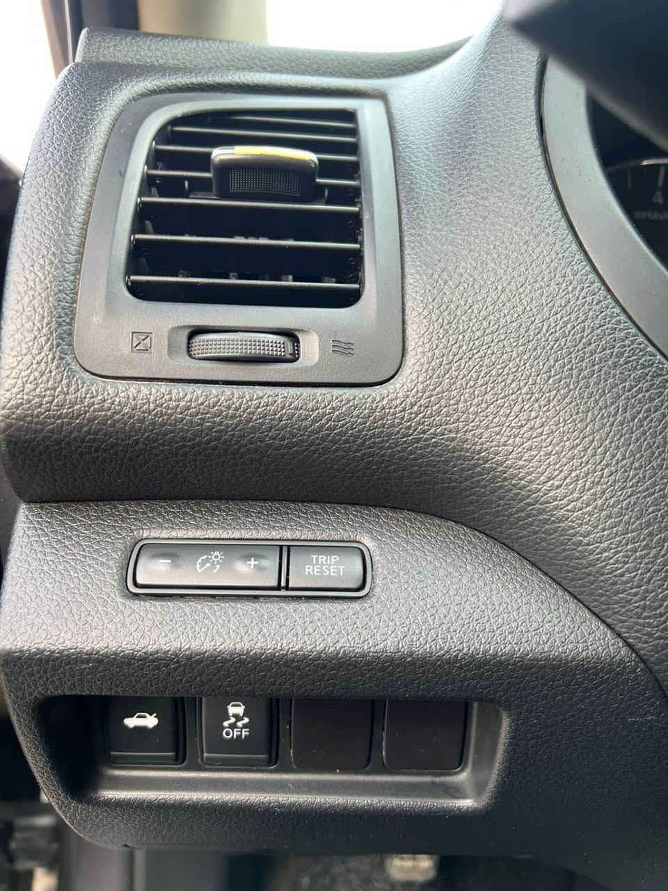 التيما 2016
مواصفات (S)
صبغ 3 قطعه
رقم تلفون ☎️ *********** أربيل, العراق
