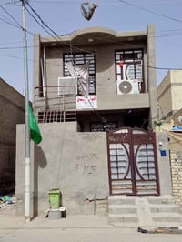 بيت ١٠٠م زراعي ٢/٩ طابق ونص بناء جديد للبيع السعر ١٢٠ الاستفسار ٠٧٧٣٧١...