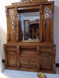 غرفة نوم للبيع مستعملة شي قليل بس نظيفة السعر 900 الف وبيها مجال  الات...