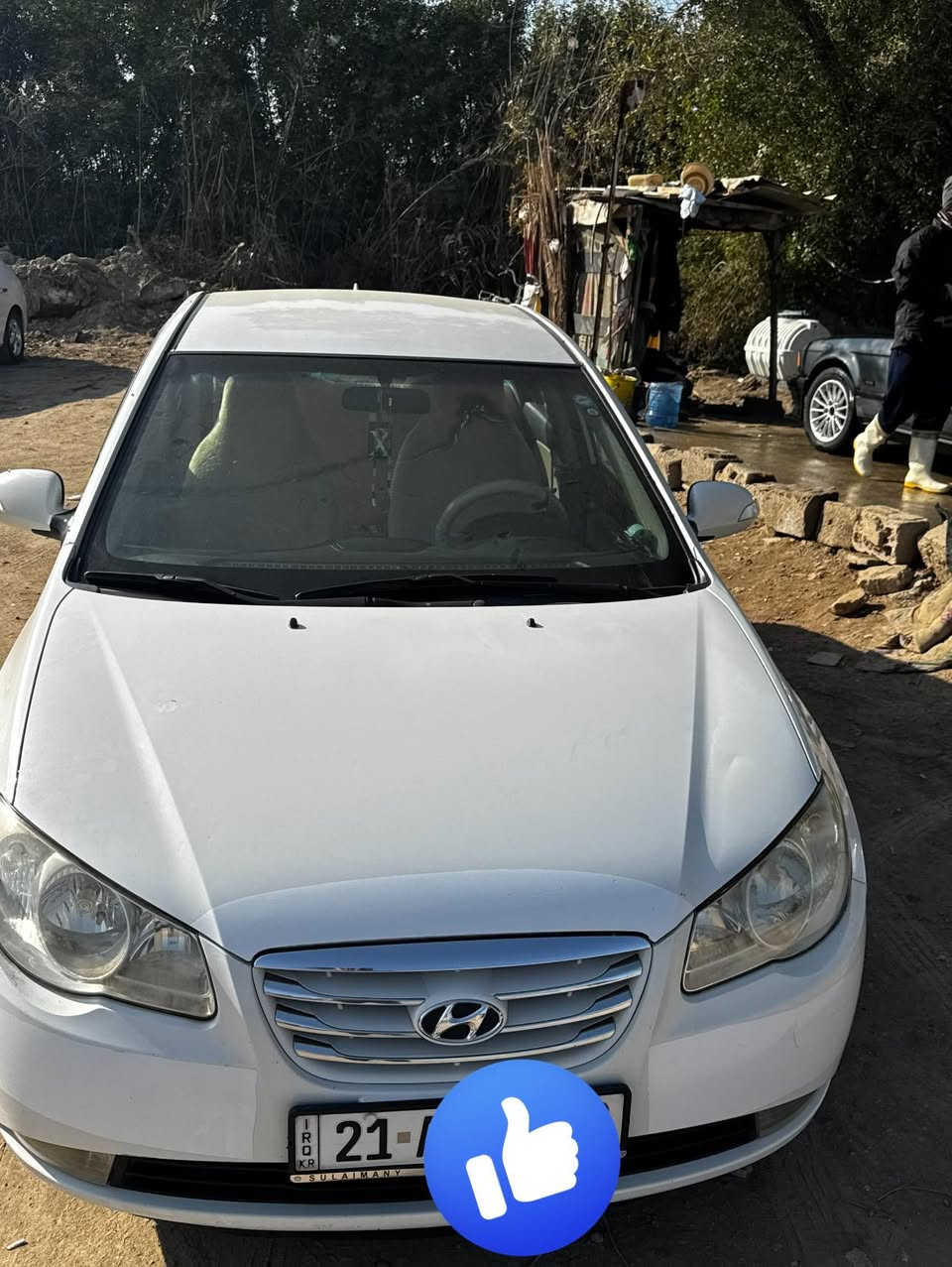 السلام عليكم النترا لبيع موديل 11سيارة بيه بارد الجاملغ الأمامي فقط رقم سليمانية سيارة تخم تاير محرك كير كفالة تبريد سيارة جاهزة من كلشي 
السعر 120بيه مجال بسيط 
العنوان بابل جبله 
هاتف ***********
***********
