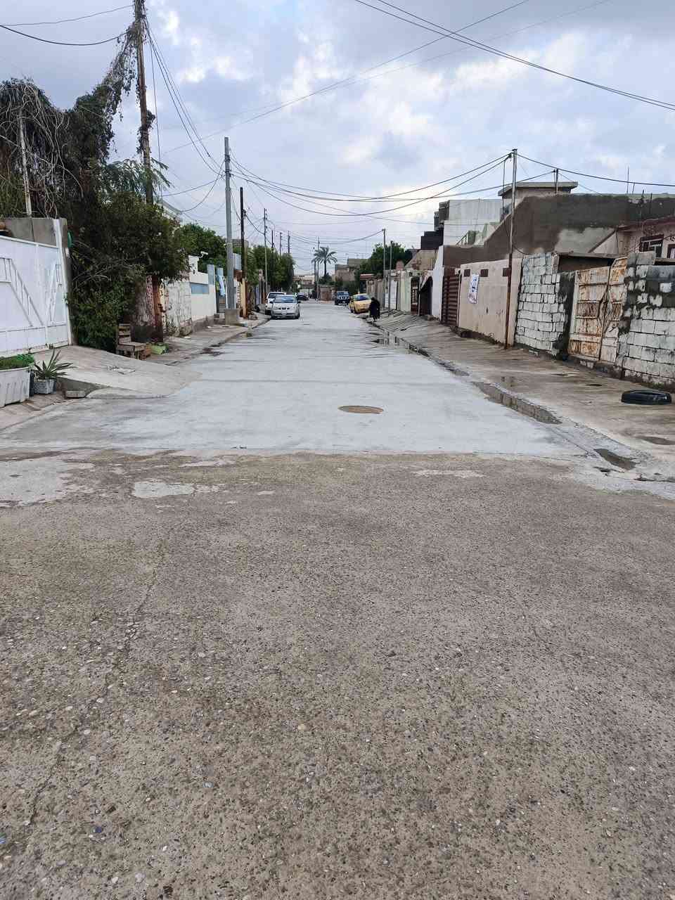 دار للبيع / 200 متر
حي الأسرى مفقودين
قرب ملعب الخماسي 
مسجل بالبلدية / قطاع خامس 
السعر 55 مليون . للاستفسار 
***********
