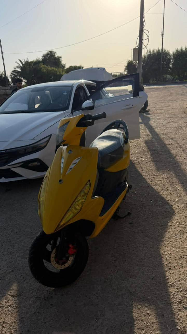 ماكس ثعلب دراجه حلوه مبدل بستم بلادي  سعر 800وبيه مجال بصيط عنوان بصره كرمت علي 🤍.***********
