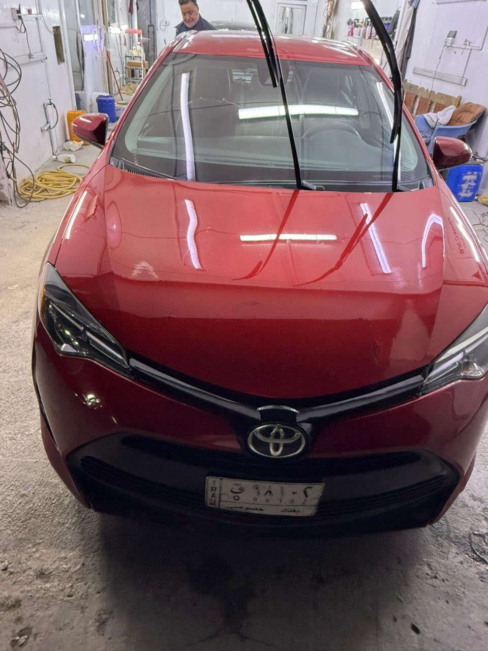 للبيع تويوتا كورولا LE موديل 2019
الموديل: 2019

الفئة: LE

الوارد: أمريكي

الممشى: 105 ألف مايل

الگير: أوتوماتيك

اللون: أحمر

السيارة نظيفة جداً استخدام بدون ايرباك،

المكينة والگير بحالة ممتازة،

الداخلية جلد أسود وأحمر نظيفة جداً،

شاشة + كامرة خلفية،

مكيف بارد،

اقتصادية جداً بالبنزين.

الويل كب الأصلي موجود مع السيارة.

السيارة متصرف ما عليها أي فلس – كاملة مكملة.

صور حادث أمريكا مرفقة مع الصور للعلم.

السيارة على الفحص ومرقمة بغداد و بأسمي تحويل مباشر.

الموقع: بغداد

السعر: 133 ورقة وبيه مجال بسيط للجادين

***********

ابو يسر
