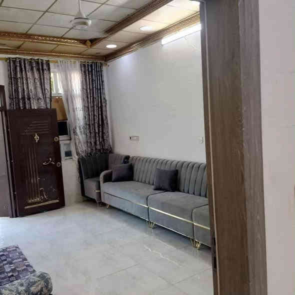 #دار للبيع:-- مساحة  160م -♦رقم 
#موقع:--حي نصر قرب جامع مدينة منورة
...................... 
#موقع مميز جدا
#فرع عريض
#بناء فول مواصفات 
#فول سيراميك
#نظام دكت مركزي
................ 
محتويات 
#غرفتين  نوم+مطبخ+هول +استقبال +صحيات 
بيتونة 
.......................... 
سعر 70مليون مجال
............................. 
للاستفسار اتصال عالرقم
 ***********
***********
او راجع مكتب عقارات اسيا
عنوان مكتب سايدين قادسية وبنجاعلي مقابل صيدلية شيخاني
