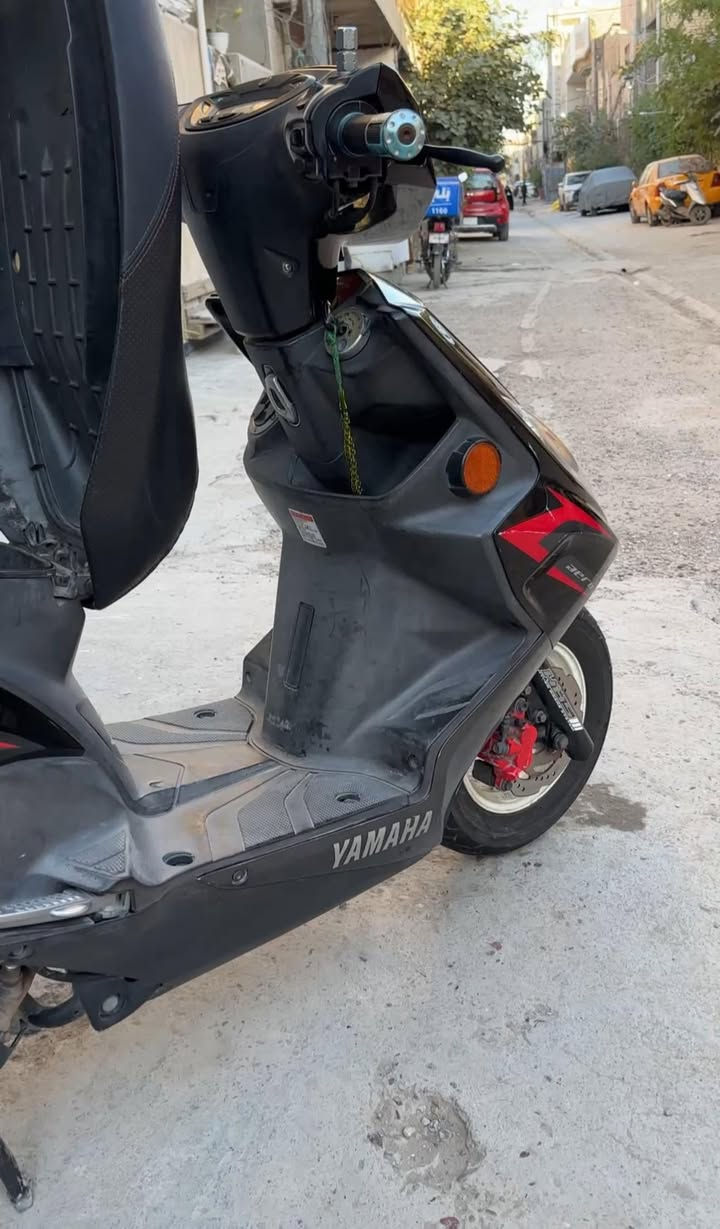 ثعلب GTR دراجه وكاله ومكفوله كفاله عامه وختمه واحد

شاشه ٣الوان ويلكب ابيض بكلايت لد احمر واقيه مشيفه🔥

(ضمانك سنه بالدراجه تاخذه من باب بيتي اذا طلع كفر تجاري 
لو مفتوحه مكينته  تبقه عندك دراجه وانطيك فلوسك)🌹

ًوراقه كامله كبل بسمك 🚶

بغداد الحريه ***********
