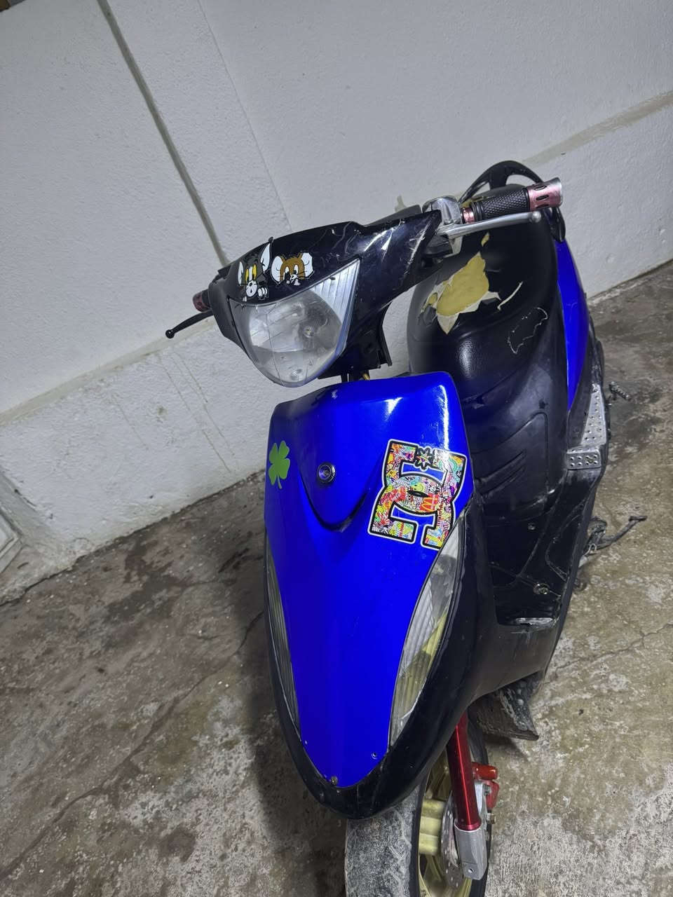 للبيع دراجة ماكس عدلة مبدل فقط الكور  والدراجة مكينة ناعمة ونظيفة وسعرها  425 الف وبيها مجال بسيط للشراي رقم الهاتف *********** 
عنوان بعقوبة قرب كراج بغداد
