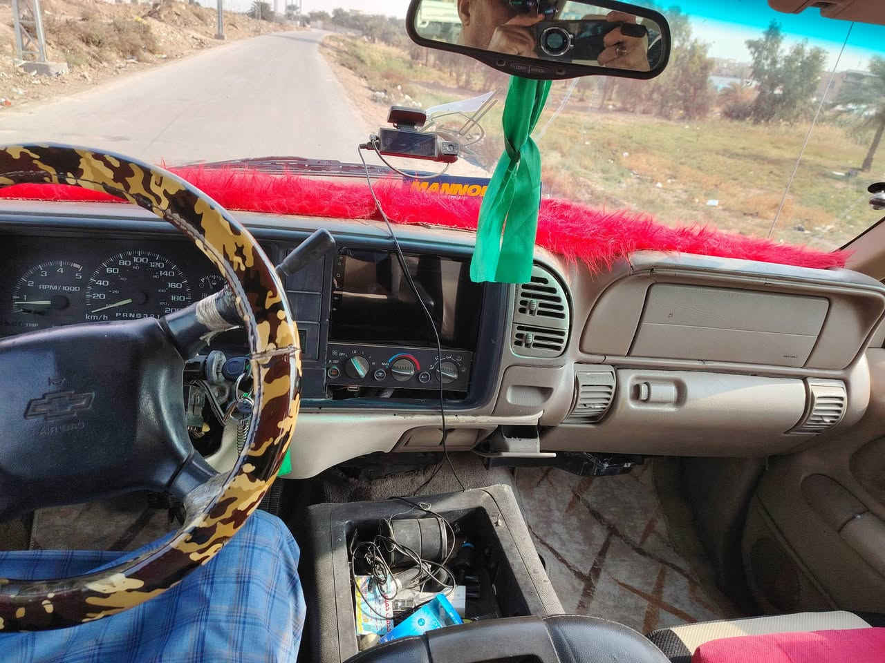 بسم الله
من رخصة الادمن
سوبر بان موديل ٩٧ جاهز كفالة گير محرك اصوليات كفالة.تبريد شغال سنويةلل٢٠٢٦ شهر ١١ تسقط.كهربائيات شغالة اطارات بحالة جيدة.حدادية ٨٠ ٪ عرضتها للمراوس قبل فترة ومارهمت. ابيع بسبب ضروف خاة ب ٣٨$ العنوان العمارة.وتتواجد بين اسبوع واسبوع بالبصرة.هاتف ***********
ملاحظة صوت بالاكسل خفيف بعد ٨٠ يروح من امشي معدل ١٢٠كم.
