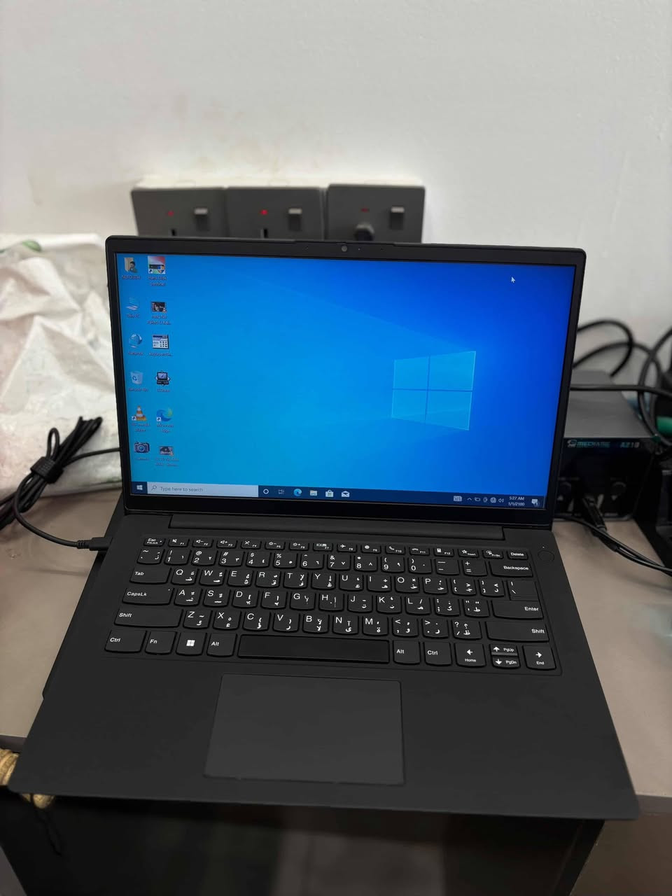 Lenovo K14

Ryzen 5 5600u  جيل الثاني عشر
AMD Vega 1GB كرت شاشة خارجي
16GB DDR4
256GB SSD M.2
8GB AMD Shared كرت مدمج
14.1 FHD IPS حواف ناعمة

ب375 الف ✨


**إذا كنت صاحب هذا الإعلان وتريد حذفه لأي سبب، رجاءا أرسل رسالة إلى الدعم الفني**