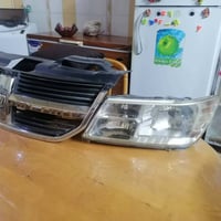 طخم  لايتات مع عطر أمامي أصلي سيارة جورني م ٢٠١١ الى ٢٠١٧ السعر١٠٠ الف...