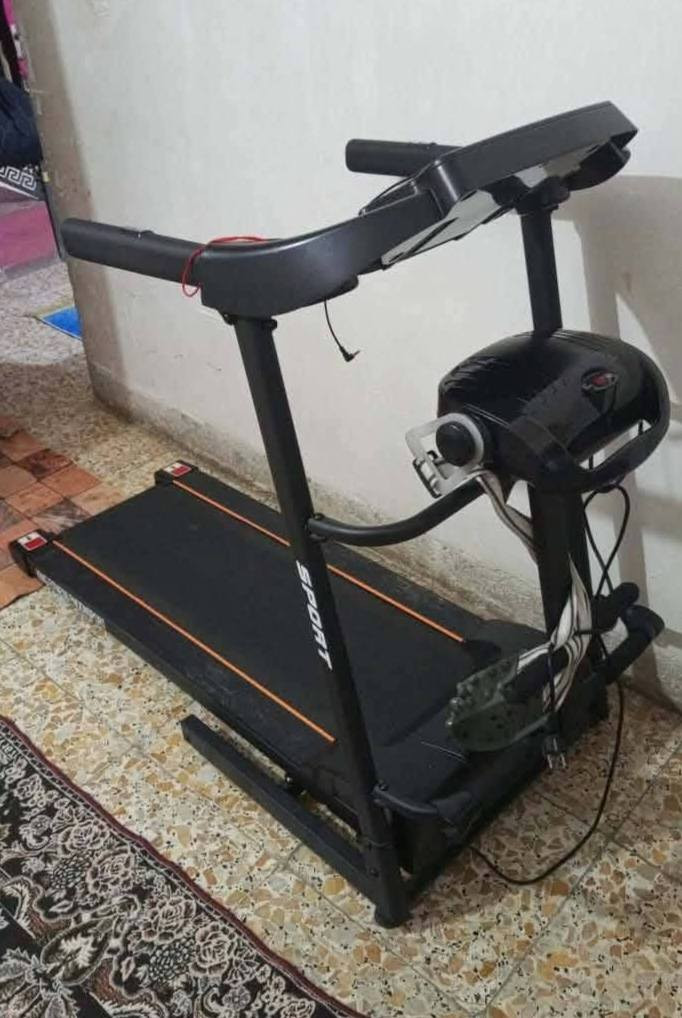 بسم الله
غراض للبيع العنوان المحمودية مقابل المركز الصحي 
والمحل الثاني شارع قيم َمقام قرب الوكيل ابو كريم ويوجد ايضآ باله في مجمع المنصور التجاري خلف عمارة الخضيري و مقابل البيت التركي
***********
***********
