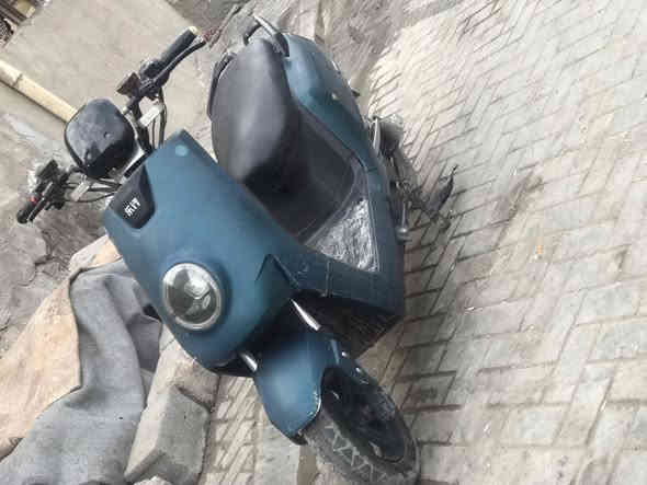 السلام عليكم دراجه شحن للبيع نضيفه المكان بغداد مدينة السعر ٣٥٠هاذه رقمي 
***********
