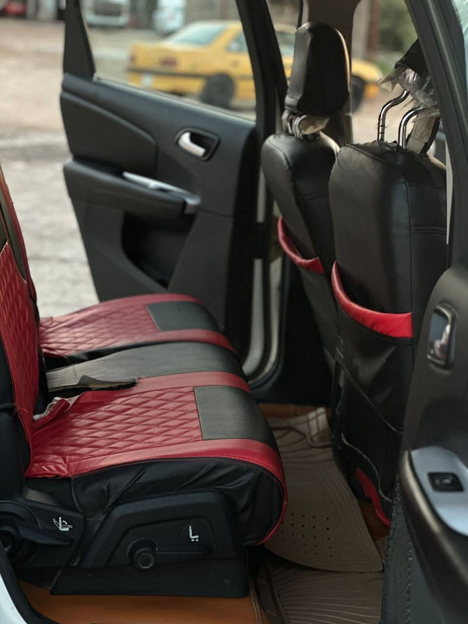 جورني موديل 15 جاهزه مكينه وكير وحداديه وتبريد وكهربائيات كشن السائق كهربائي تحكم استيرن لايت زنون 7 راكب 3قطع تبريد ربع ماتصرف عليه صاحبه بل نصر التفاصيل الأكثر بل سونار مرفق مع الصور اقرا السونار وراسلني بيع  120  أو مراوس  مكان السياره ذي قار قضاء النصر رقم الهاتف ***********
