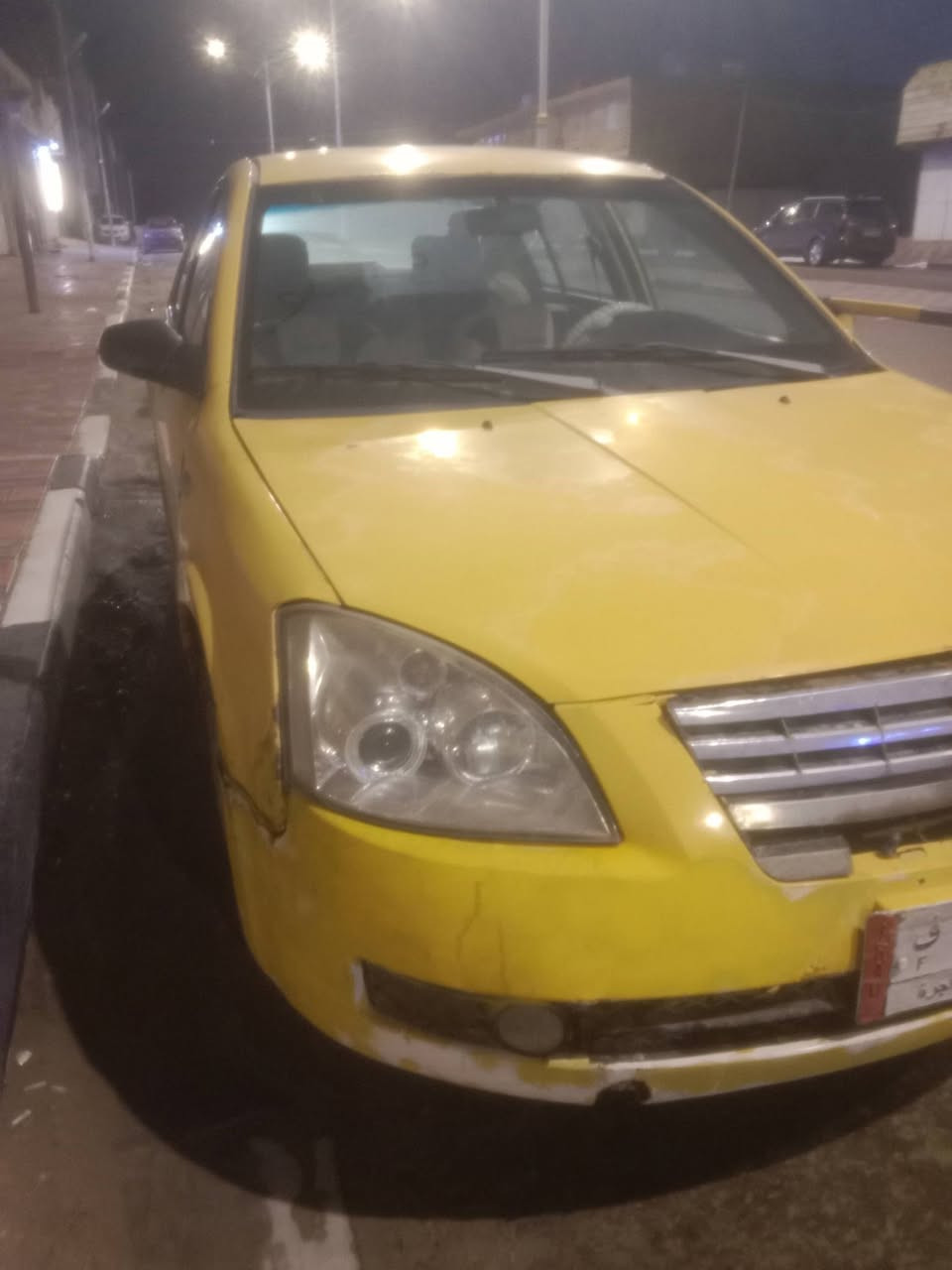 السلام عليكم / شيريE5 موديل 2010 رقم بغداد كير اوتماتيك و مكينه كورلا 1600 و تحتاج تجفيت  فقط
السعر 28 و مكان السيارة كربلاء المقدسه #ملاحظة:- التصليح والغرامات و الهيئه تنزل من سعر السيارة ***********
