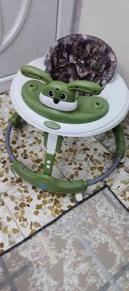 غراض طفل نضيفه دوشك مال تخت هوه لوجه كامل سعرهن كامل ٣٥ الف وبيهن مجال يريد يتوصل ع رقم ***********
