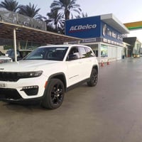 جيب ٤.٤ • ٣٦٠٠ • ٢٠٢٣