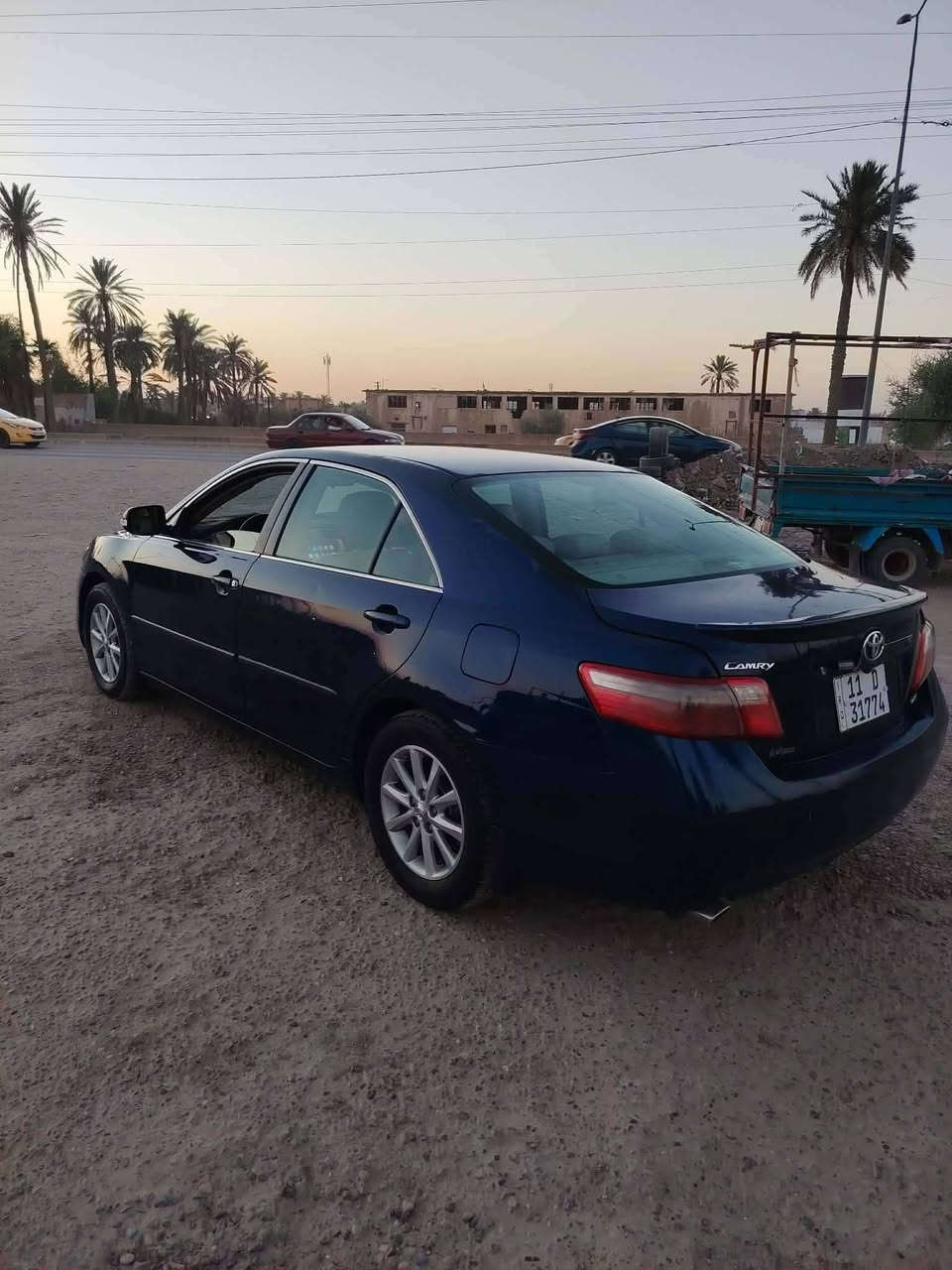 سلام عليكم كامري للبيع موديل 2009 أمريكي طخته براس جاملغ بدون دواخل بيه صبغ 2 قطع سياره جديده مكينه 6 سلندر مكينه جديد كير جديد تخم تاير جديد صدر جديد كهربايات شغاله كشنات كهربا و جلد مكان السياره ابو غريب لشهداء لسعر 96 وبيه مجال لهاتف ***********.  ***********

