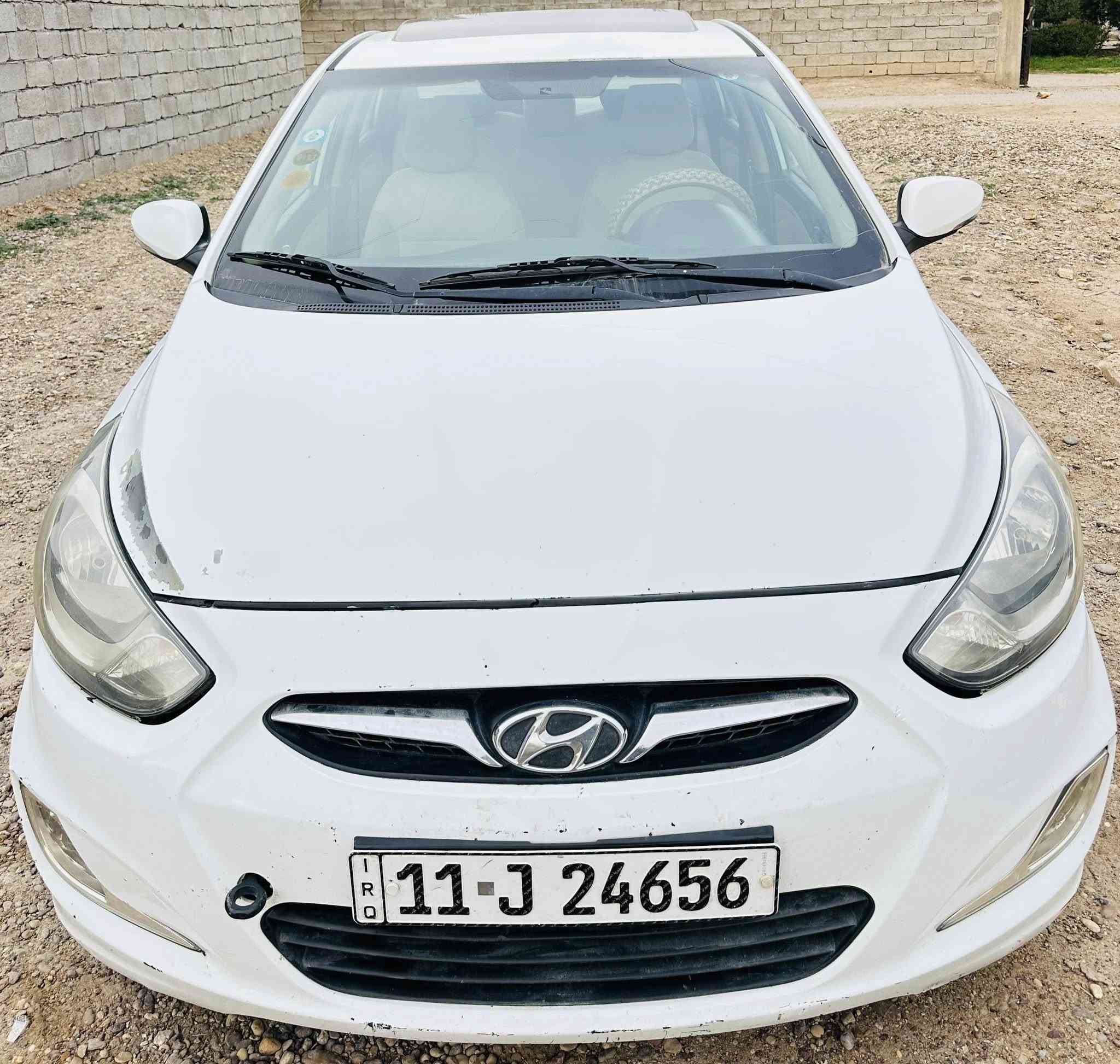 السلام عليكم اكسنت خليجي موديل ٢٠١٢ رقم بغداد دوش قطرتين فتحة بالسقف السعر ٩٣ وبيها مجال اتصال***********  بي واتساب
