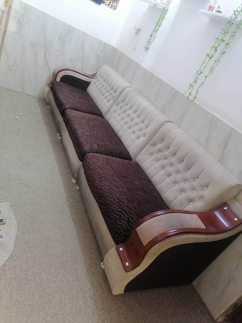 قنفه نظيفة جدا 3 أمتار تصير منفصلة السعر 80 النجف, العراق


**إذا كنت صاحب هذا الإعلان وتريد حذفه لأي سبب، رجاءا أرسل رسالة إلى الدعم الفني**