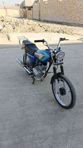 للبيع مديل 21 دراجة نضيفة اوراق اصولي مكاني واسط نعمانية 
سعرها 650 وبيه مجال الشراي 
***********
