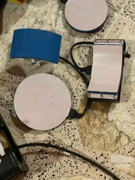 كابسه حراريه للتشيرتات و الكوابه و الصحونه و الشفغات 
جديد غير مستعمل فقط فتح الكارتون التنوان البصرة يوجد توصيل 
للاستفسار 

***********
