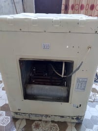 مبرده للبيع حجم واحد ونص شغاله ونضيفه بس شغل السعر 55الف//07517846192
