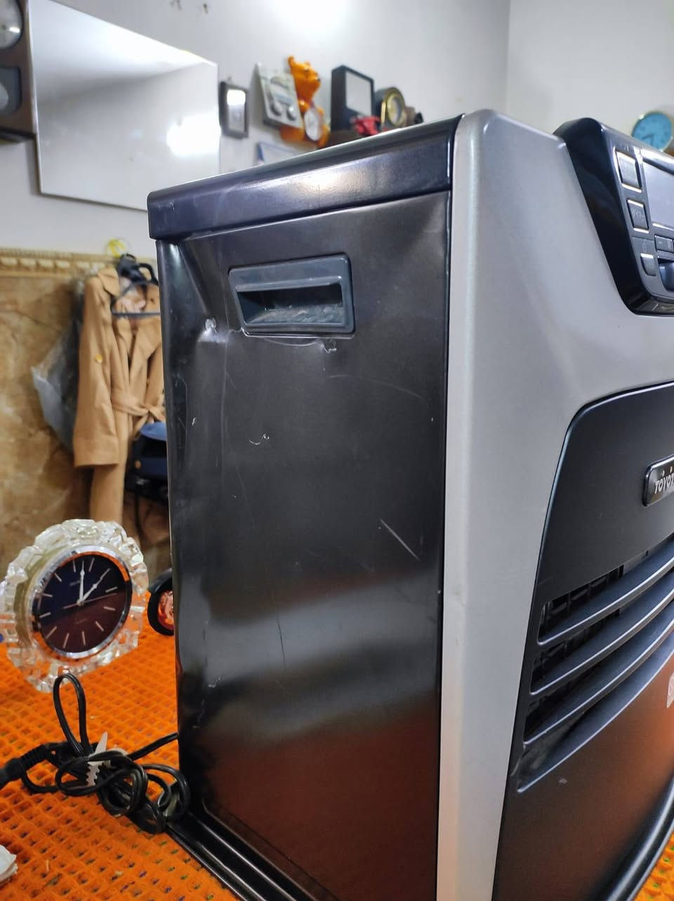 صوبه يابانيه تعمل على النفط والكهرباء ١١٠ سوه يعني ماتشتغل بس نفط ولا بس كهرباء لازم نفط وكهرباء ١١٠ يعني لازم تشتريلها محوله نضيفه جدا جدا مثل ماواضح بالصور والفديو قليله الاستهلاك للنفط والكهرباء اقتصاديه جدا


**إذا كنت صاحب هذا الإعلان وتريد حذفه لأي سبب، رجاءا أرسل رسالة إلى الدعم الفني**