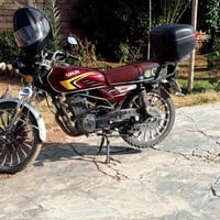 للبيع ضاغطه وزنجيل مستعجل ع بيع السعر 850 مكاني بيجي هـ07826723127