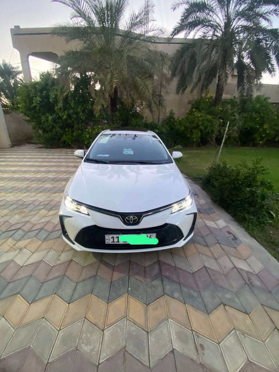 كورلا 2025  HEV  علامه سوده شكل خليجي كفالة ماشيه 22000
المواصفات 
🛜مكينه 1800 هايبرد شحن ذاتي 
🛜سلايت 
🛜كراسي جلد اصلي 
🛜رادار + تحديد مسار طريق + قيادة ذاتيه 
🛜قرائة علامات الطريق المرورية
🛜بصمة تشغيل + دخول ذكي  يدة الباب
🛜هاندر بريك بصمة + اوتو هولد 
🛜 بطاين بوب حياكه  مطرز 
🛜كيجات ديجتل 
🛜شاشه مسجل +تبريد بيانو + كامره خلفيه دوارة + كار بلي 
🛜تبريد قطعتين 
🛜لايت زينون عالي ناصي + بروجكتر لد زينون 
🛜 حساس اطار + حساس مطر + حساس لايت داينمك  
🛜ايفو مود + مود درايف + مانع انزلاق 
🛜 تحكم  الستيرن كامل مع كروس سرعه
🛜ايرباك عدد 10
🛜ويل كب  
عنواني بغداد 
تلفوني***********
السعر150 وبيها مجال
السيارة بيها طخة زغيره مأشرها باخد الصور 
صبغ ع كد شبر بالدعامية الخلفية اثر شخطه
مكان السيارة السيدية
