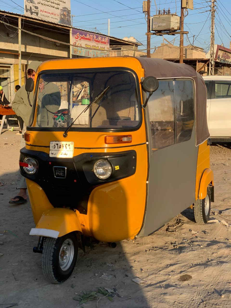 سلام عليكم تكتك موديل 2019 مضلع شهر الـ11 مرقمه للبيع معمر بيه بس دوسات عنواني بغداد حي النصر استفسار اكثر اتصل ***********
