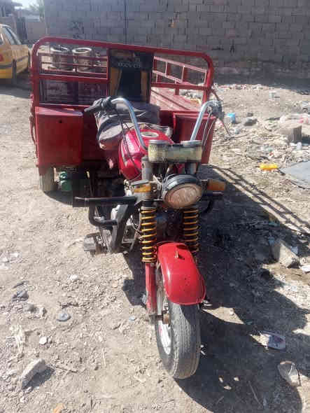 ستوته للبيع موديل 15 اوراق ستوته خير من الله ما بيها اي نقص السعر 900 العنوان واسط شهداء ***********
