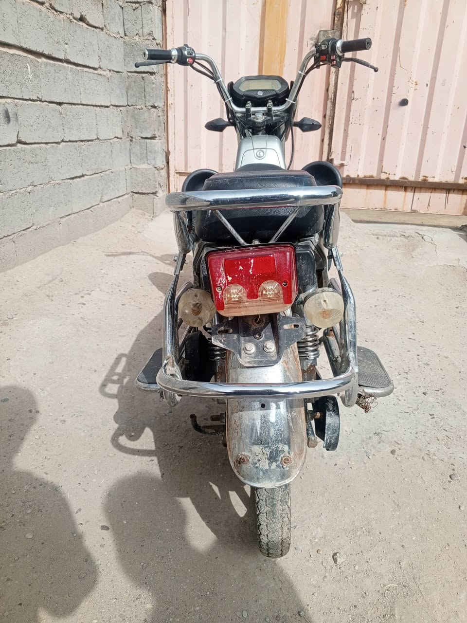 السلام عليكم موطور شحن للبيع بطاريات يقرن ١٠ على الفحص السعر ٢٧٥ وبي مجال


**إذا كنت صاحب هذا الإعلان وتريد حذفه لأي سبب، رجاءا أرسل رسالة إلى الدعم الفني**