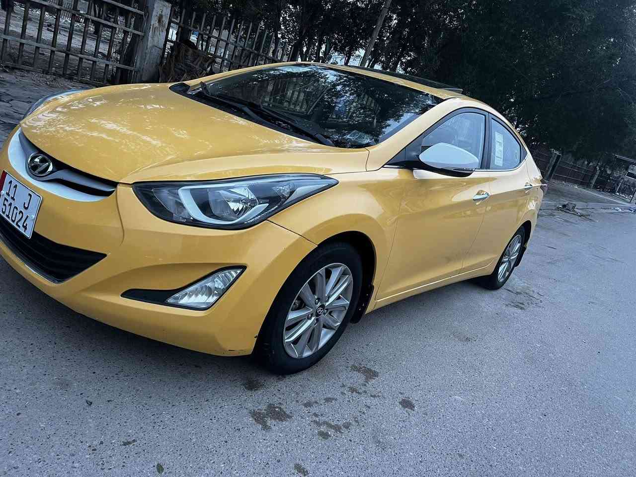 السلام عليكم النترا موديل 2015 خليجي كفاله 
صبغه وحده مكينه 1800دويش ماشيه 147 كم رقم بغداد بسمي منظومة غاز دوشمه تخم تاير السياره جاهزه على اخر حبايه السياره فول عدا البصمه 
 
مكان بغداد ***********
