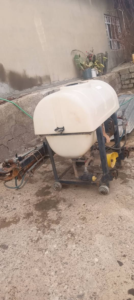 للبیع مرشە 400لتری گاردن بی جاهز عل شغل مکان قضاءبردرش قریب موصل ***********  ***********بی واتساب
