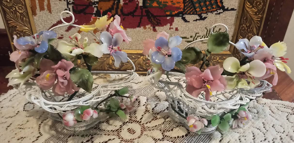 بنقدملكم النهارده حاجه مظنش إن شوفتوها قبل كده
و لأن مش كل ورد الجاد بوتات بس
لا و فيه منها كمان ديكورات حائطيه🧐

قطعتين تعليقه ورد جاد أو أباليك ورد جاد
قطعه ديكوريه مميزه جدا تتعلق ع الحيطه✨
ع شكل سبت زهور بأشكال زهور مميزه و مختلفه و مليانه تفاصيل 
و عشان دايما المميز بيبقى قليل و نادر 
ف المتوفر قطعتين فقططط للي يلحقهم😎
الطول 17سم تقريبا 
العرض 18سم تقريبا


**إذا كنت صاحب هذا الإعلان وتريد حذفه لأي سبب، رجاءا أرسل رسالة إلى الدعم الفني**