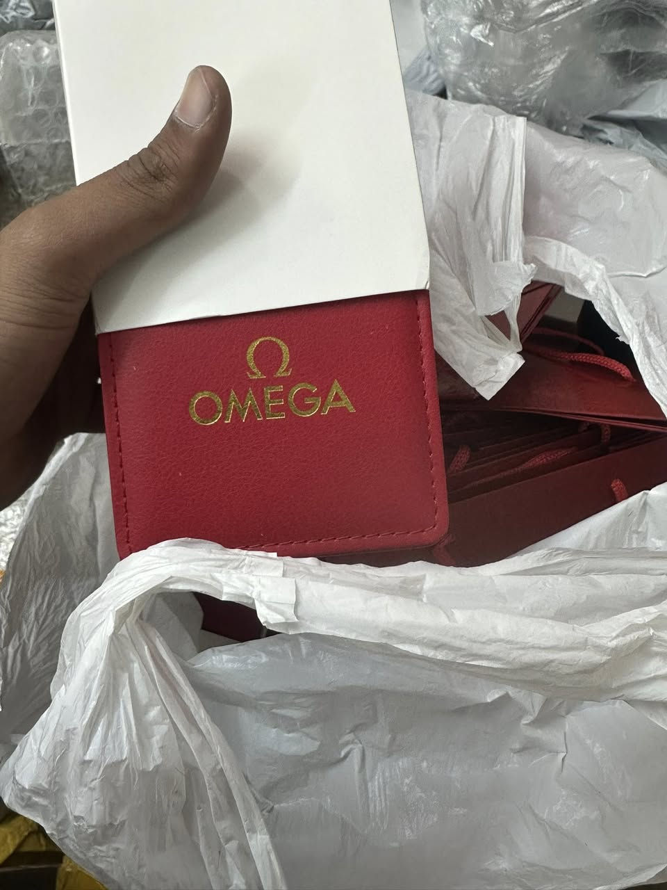 ١٢ علبة ساعة اوميغا مع علبتين رولكس القطعه ٣ الاف قفل


**إذا كنت صاحب هذا الإعلان وتريد حذفه لأي سبب، رجاءا أرسل رسالة إلى الدعم الفني**