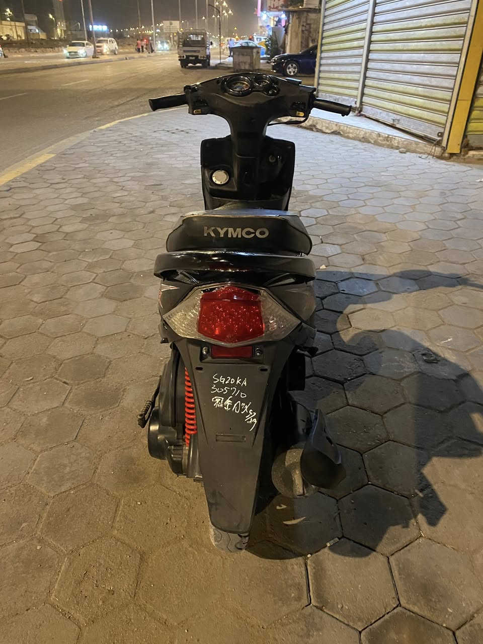 سلام عليكم ماكس ثعلب مضلع ربه نضيفه كلشي شغال بيه سعره مليون وربع وبيع مجال الشراي عنون بصره ***********
