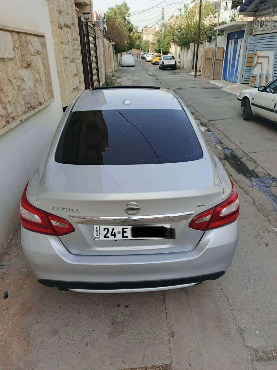 نيسان التيما sl plus اعلى فئة ومواصفات
موديل 2017
سيارة (كلين امريكا) 
(بالعراق 3 قطع بخ وقطعة تعديل بارد) 
محرك 2500 المرغوب
بصمة 
بصمة ابواب
سلايت
كشنات جلد + هيتر 
ستيرن هيتر
رادارات
تشغيل عن بعد 
تبريد مركزي(قطعتين) 
سيارة باسمي
سنوية جديدة وهزة جديدة قبل 4 اشهر جددتهم
تايرات جديدة
باتري جديد
(ادامة كاملة 
دسكات فلنجات 
نوزلات بلكات كلو جديد) 
دهن كير جديد
دهن محرك جديد
الطخم الامامي والخلفي عالنص يحتاجلها ورقة اكثر شي وتكمل 
السعر 128 ومجال جدآ بسيط

***********
***********
