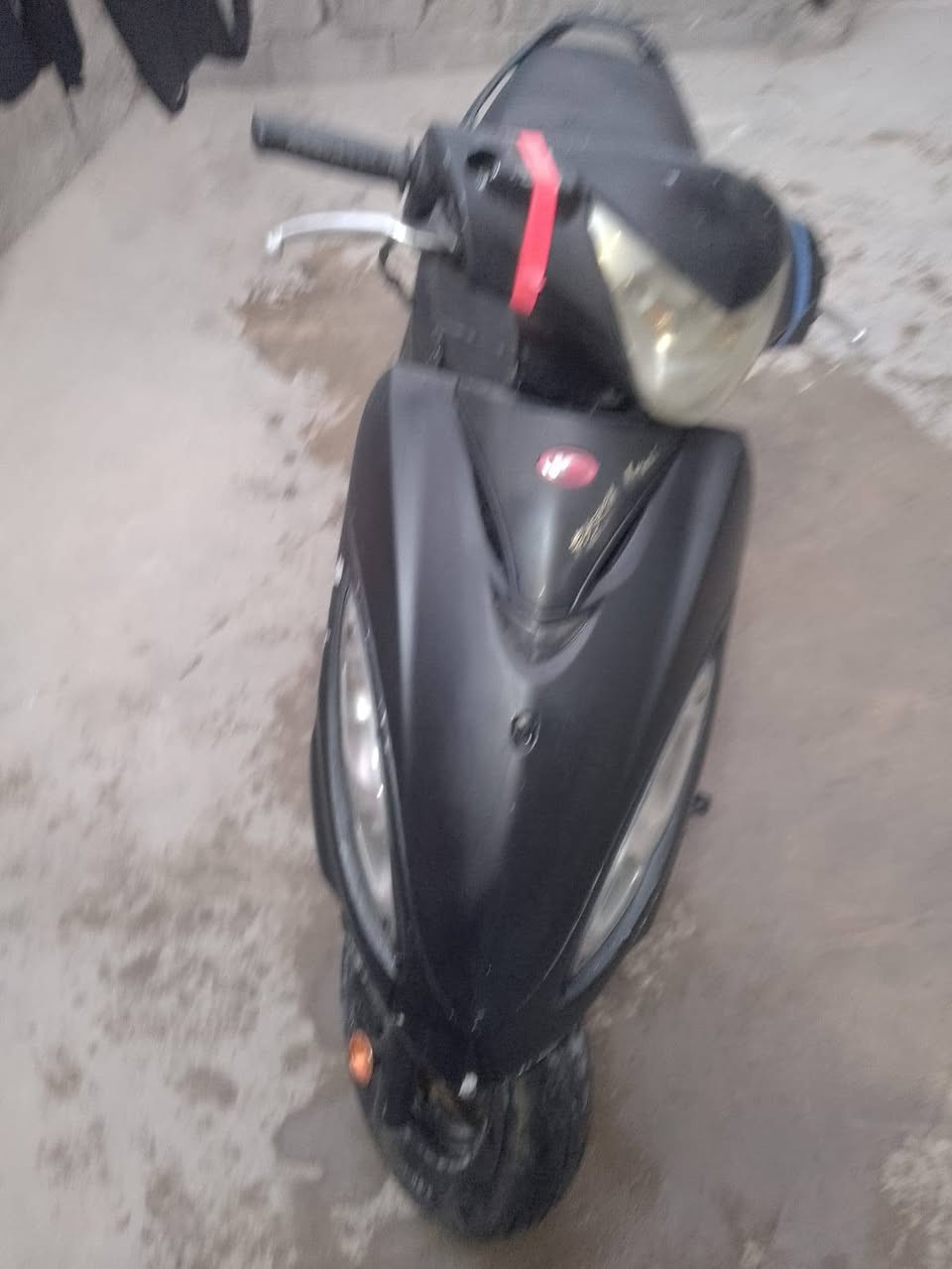 دراجه ال بيع كلشي ما ناقصهاء مكان زبير وذا اكو مراوس بستوته راوس ***********
