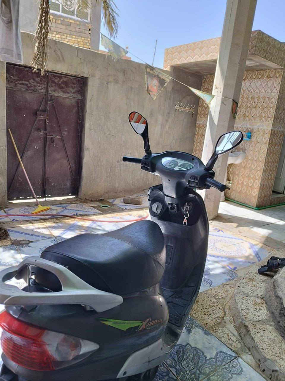 الهم صلي على محمد وال محمد دراجه كامكو نضيفه فول و مكفول مبدل بيه بس ولفات كامله مكمله من ناحيت كهربائيات و باقي الغراضض مكان الجبايش 
السعر 250 و بيه مجال للطيبين 
للتواصل ***********
